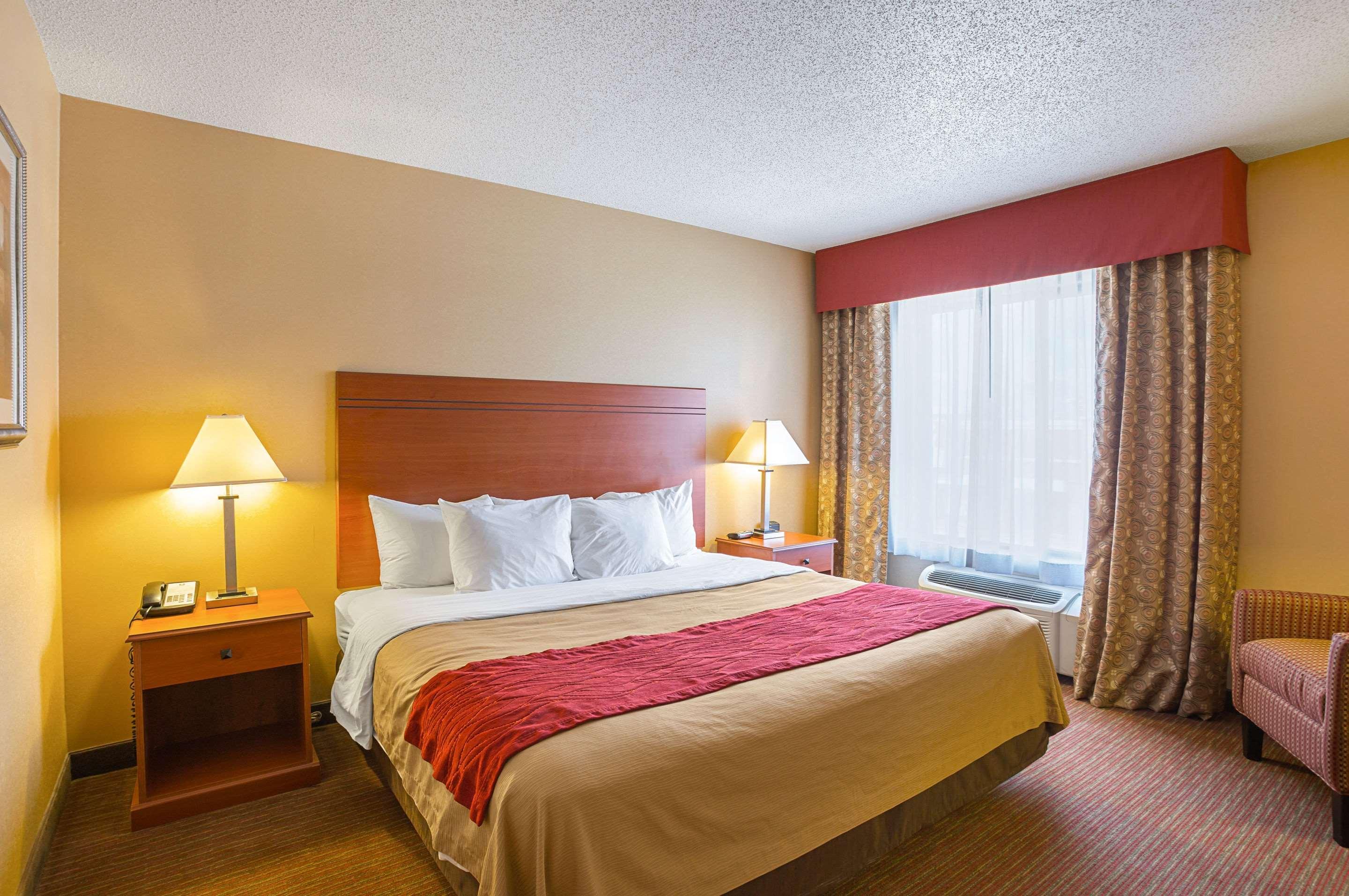 Quality Inn York Bagian luar foto