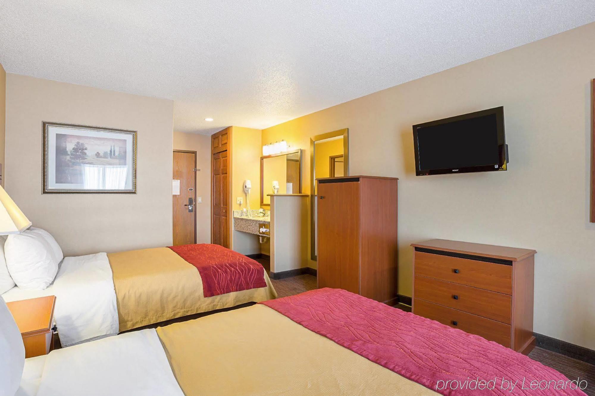 Quality Inn York Bagian luar foto