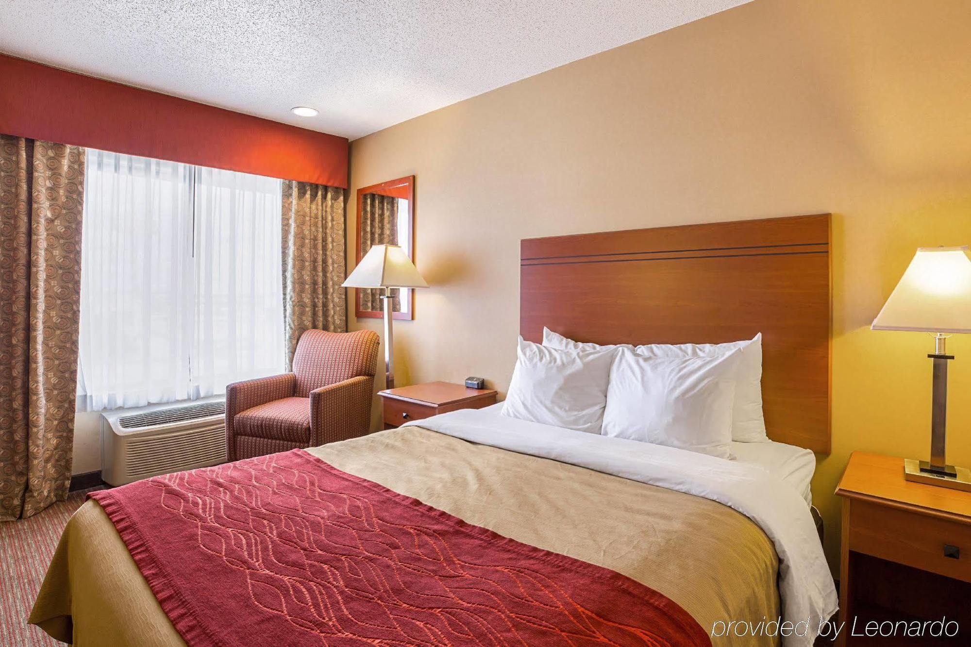 Quality Inn York Bagian luar foto