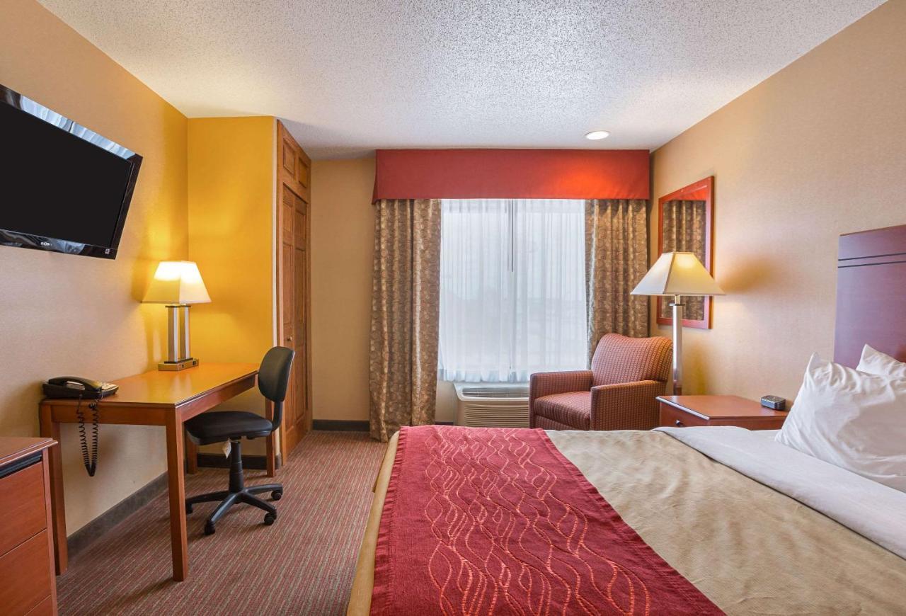Quality Inn York Bagian luar foto